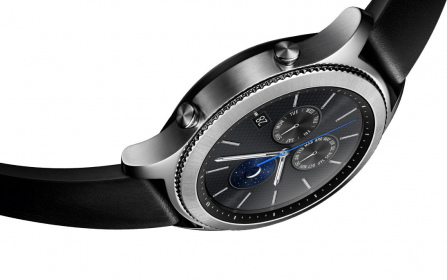 Samsung представляет круглые металлические умные часы Gear S3
