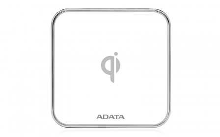 ADATA выпускает беспроводную панель CW0100 Qi, автомобильные зарядные устройства CV0525 и CV0172 и зарядную станцию CU0480QC